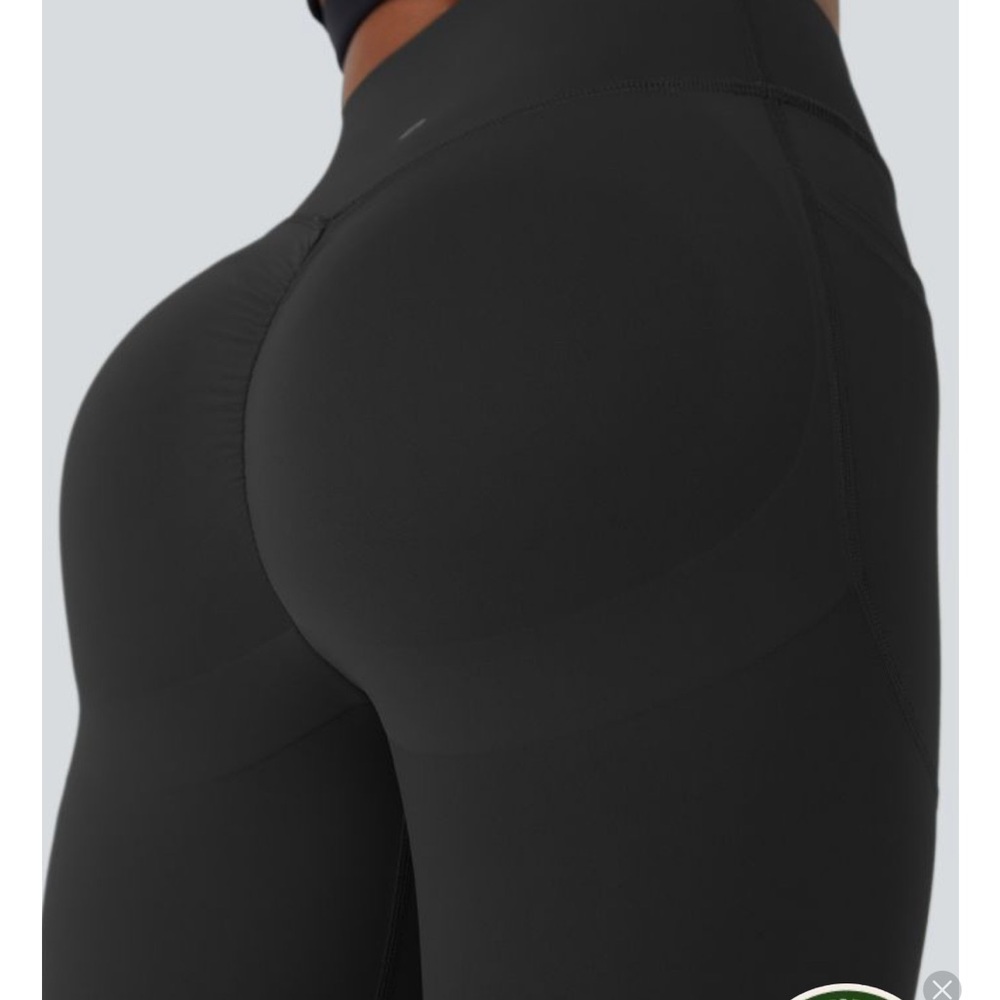 HALARA Black Sculpting Leggings NEW*